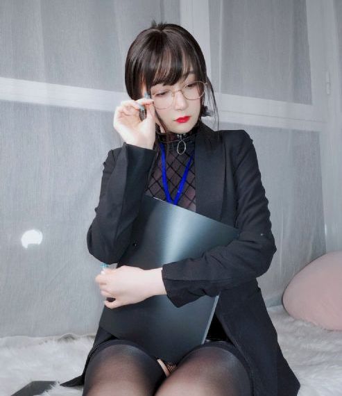 妈妈男朋友_HD电影在线观看