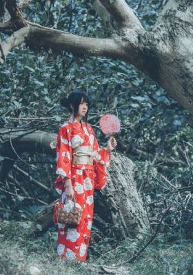 妈妈的朋友44_4K在线播放观看